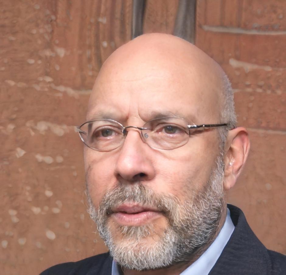 Ritratto di Marco Santini, ex studente ora Lead Artist